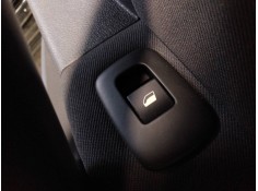 MANDO ELEVALUNAS TRASERO DERECHO 