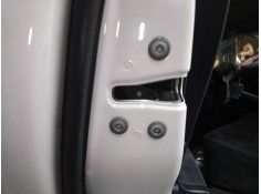 CERRADURA PUERTA TRASERA IZQUIERDA 