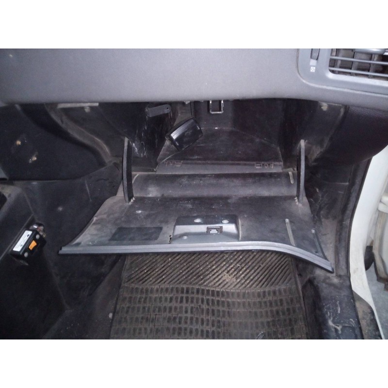 Recambio de guantera para nissan x-trail (t31) se referencia OEM IAM   