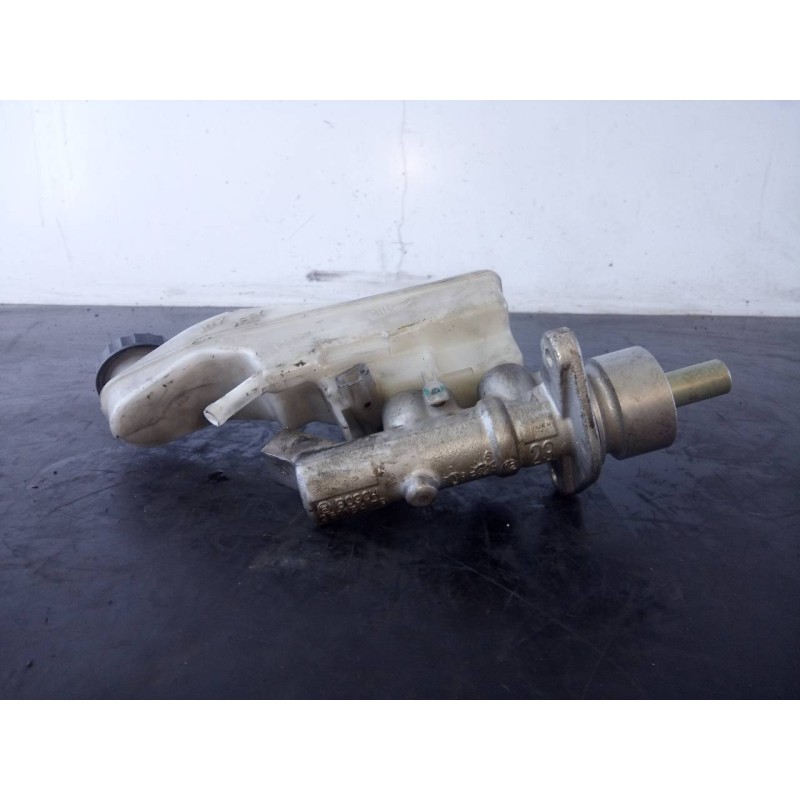 Recambio de bomba freno para toyota corolla verso (r1) 2.0 d-4d luna referencia OEM IAM   P3-B9-2-1