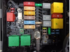 CAJA RELES / FUSIBLES 9804848480 