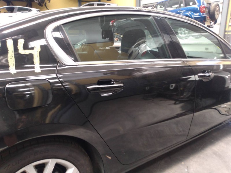 Recambio de puerta trasera derecha para peugeot 508 allure hybrid4 referencia OEM IAM   