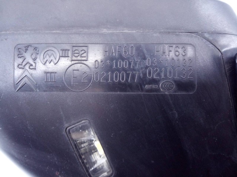 Recambio de retrovisor izquierdo electrico para peugeot 508 allure hybrid4 referencia OEM IAM 0210132  E1-A4-23-2