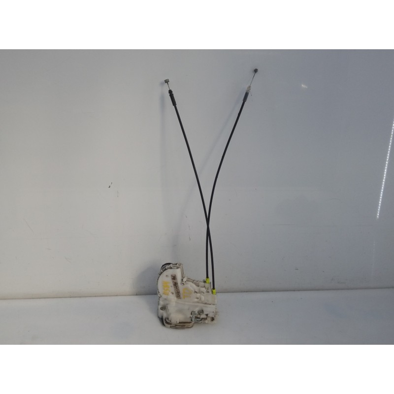 Recambio de cerradura puerta trasera derecha para suzuki vitara 1.6 ddis gle 4x4 referencia OEM IAM 8239154P00 5A050327 E2-A3-55