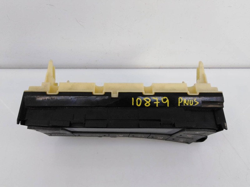 Recambio de mando climatizador para toyota prius (nhw30) plug-in hybrid advance referencia OEM IAM 7063Z24 5590047071 E2-A2-49-2