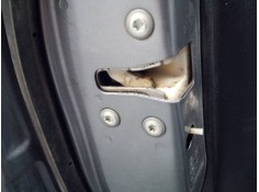 CERRADURA PUERTA TRASERA IZQUIERDA 