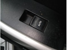 MANDO ELEVALUNAS DELANTERO DERECHO 