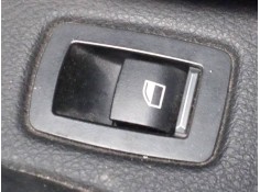 MANDO ELEVALUNAS TRASERO DERECHO 