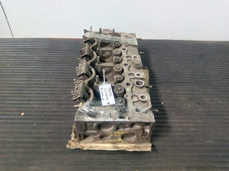 Recambio de culata para renault trafic 2.4 diesel referencia OEM IAM 599290  P1-B8-3
