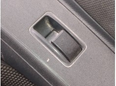 MANDO ELEVALUNAS DELANTERO DERECHO 