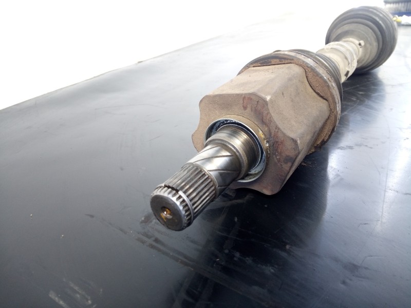 Recambio de transmision delantera izquierda para nissan x-trail (t31) se referencia OEM IAM   P1-B6-38