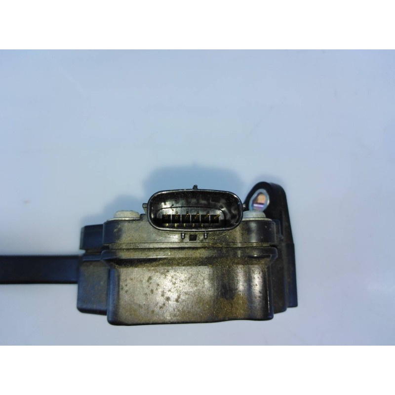 Recambio de pedal acelerador para toyota prius (nhw30) plug-in hybrid advance referencia OEM IAM 7811012050 1988008571 E2-B4-29-