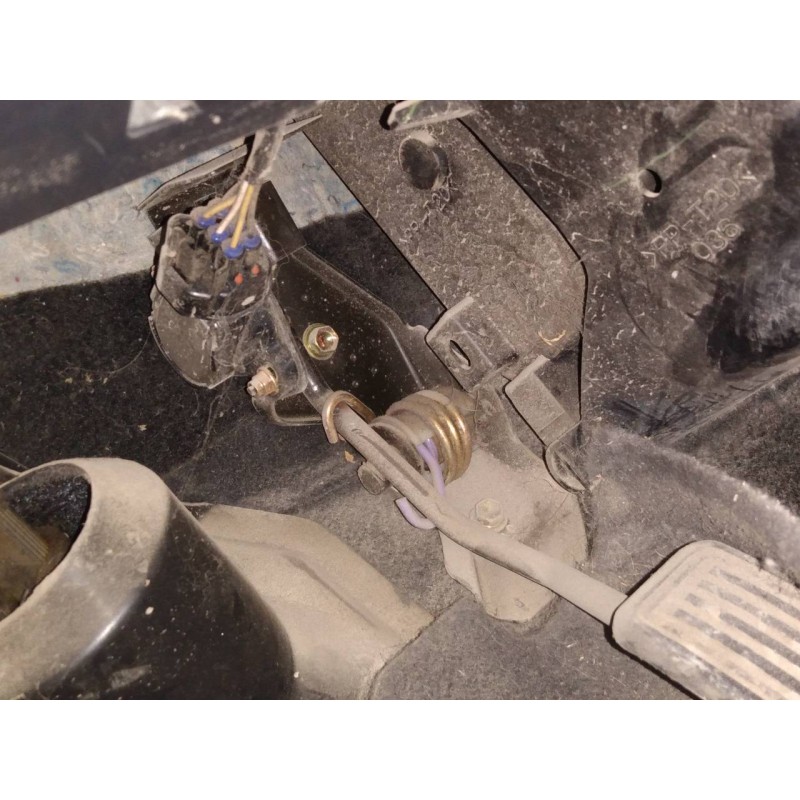 Recambio de pedal acelerador para toyota corolla verso (r1) 2.0 d-4d luna referencia OEM IAM   