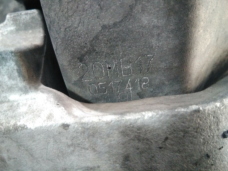 Recambio de caja cambios para peugeot 407 premium referencia OEM IAM 20MB17  M1-B2-112