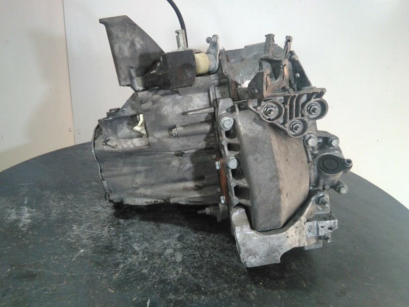 Recambio de caja cambios para peugeot 407 premium referencia OEM IAM 20MB17  M1-B2-112