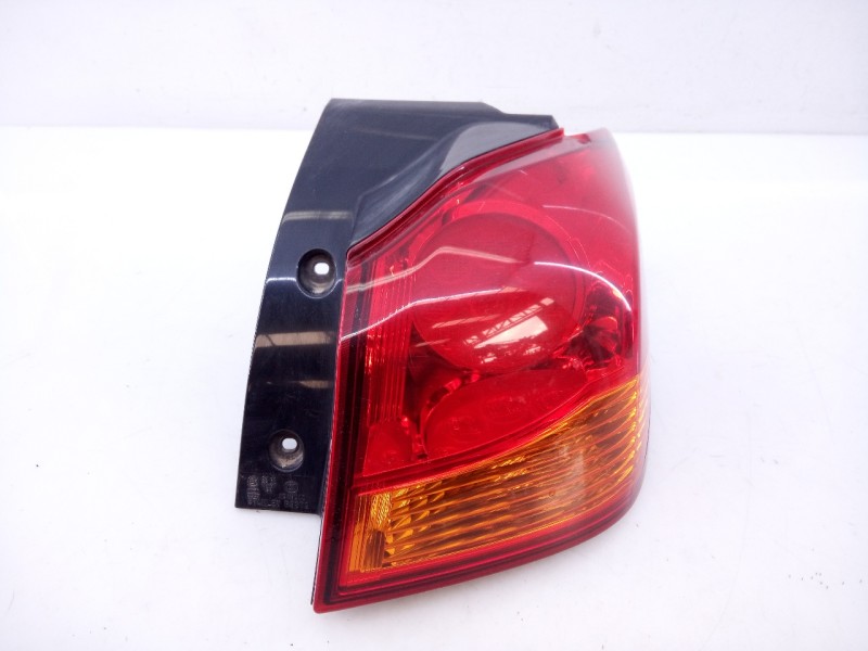 Recambio de piloto trasero derecho para mitsubishi asx (ga0w) kaiteki 2wd referencia OEM IAM   E2-B4-38-1