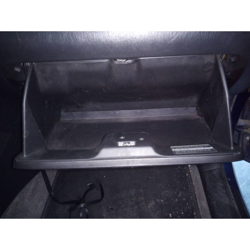 Recambio de guantera para toyota rav 4 (a2) 2.0 d-4d executive 4x4 (2003) referencia OEM IAM   