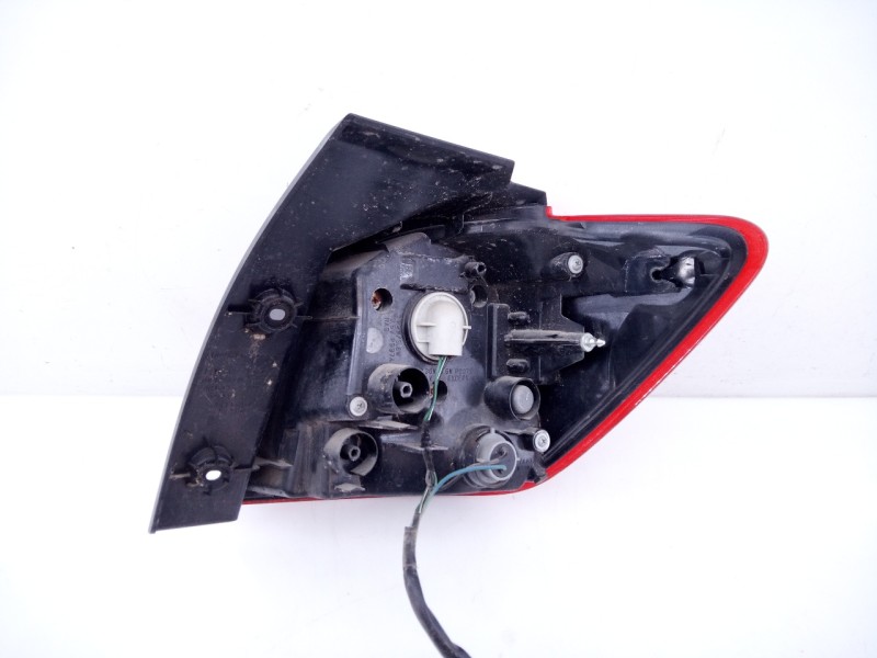 Recambio de piloto trasero izquierdo para mitsubishi asx (ga0w) kaiteki 2wd referencia OEM IAM   E2-B4-38-1