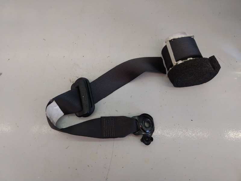 Recambio de cinturon seguridad trasero derecho para toyota yaris city referencia OEM IAM 7P2700 197296 E2-B4-4-1