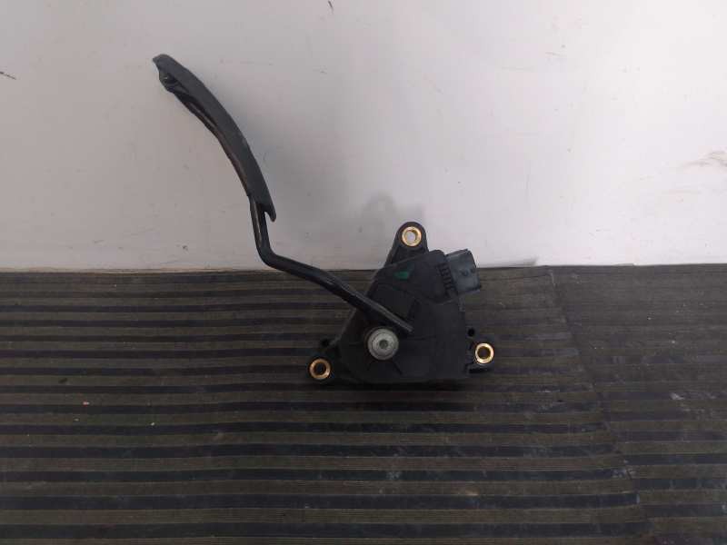 Recambio de pedal acelerador para renault kangoo be bop referencia OEM IAM 8200436878  E2-A3-45-1