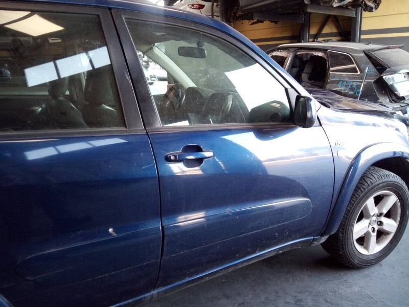 Recambio de puerta delantera derecha para toyota rav 4 (a2) 2.0 d-4d executive 4x4 (2003) referencia OEM IAM   