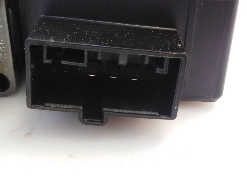 Recambio de motor elevalunas trasero derecho para volkswagen golf vii lim. referencia OEM IAM 5Q0959408  E1-B6-8-2