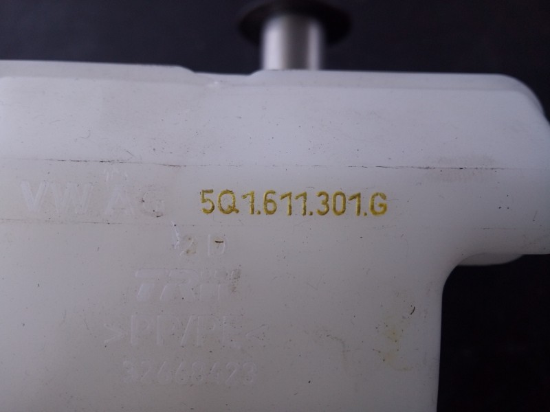 Recambio de bomba freno para audi q3 (8u) referencia OEM IAM 5Q1611301G  P3-B9-13-1