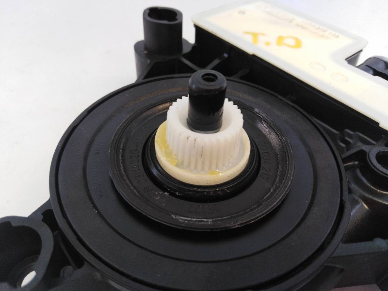 Recambio de motor elevalunas trasero derecho para volkswagen golf vii lim. referencia OEM IAM 5Q0959408  E1-B6-8-2