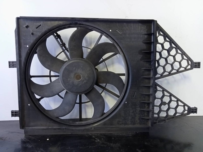 Recambio de electroventilador para seat ibiza (6j5) reference referencia OEM IAM 6R0121207A  P2-B8-33