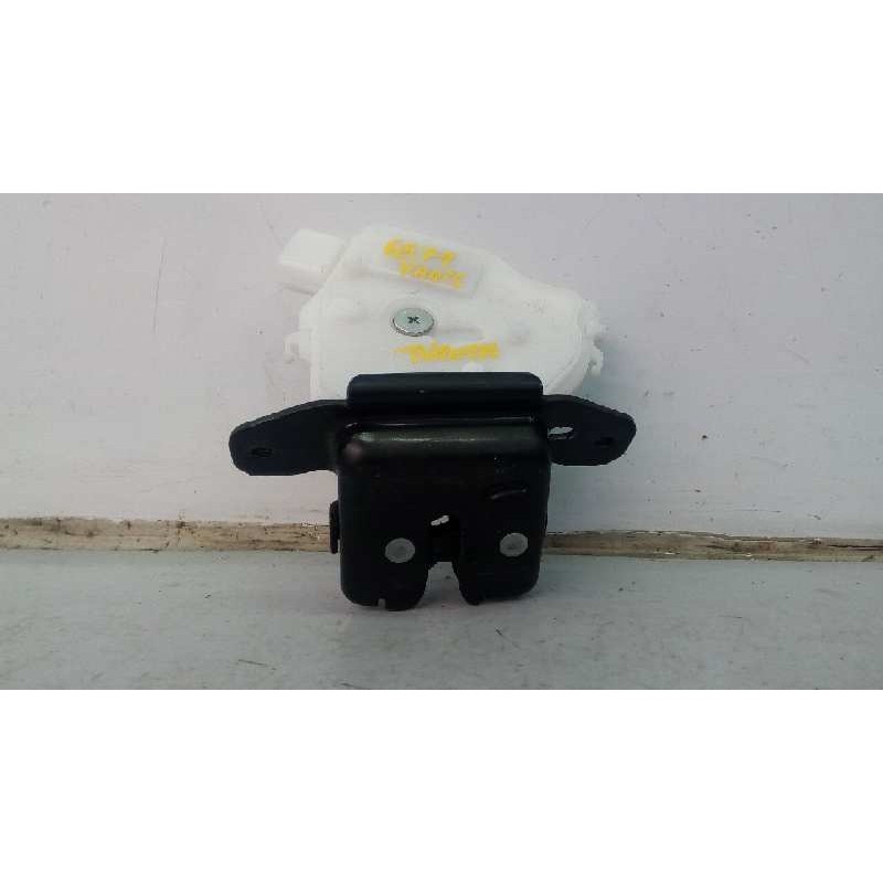 Recambio de cerradura maletero / porton para toyota yaris city referencia OEM IAM   E2-B4-5-2