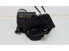 Recambio de cerradura puerta delantera derecha para toyota yaris city referencia OEM IAM U3111130F3 150412 E2-B4-20-1