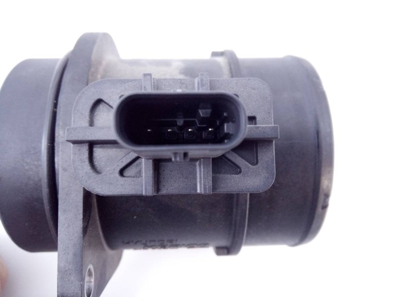 Recambio de caudalimetro para hyundai i20 klass referencia OEM IAM 9021060004 281642J600 E3-A3-44-2
