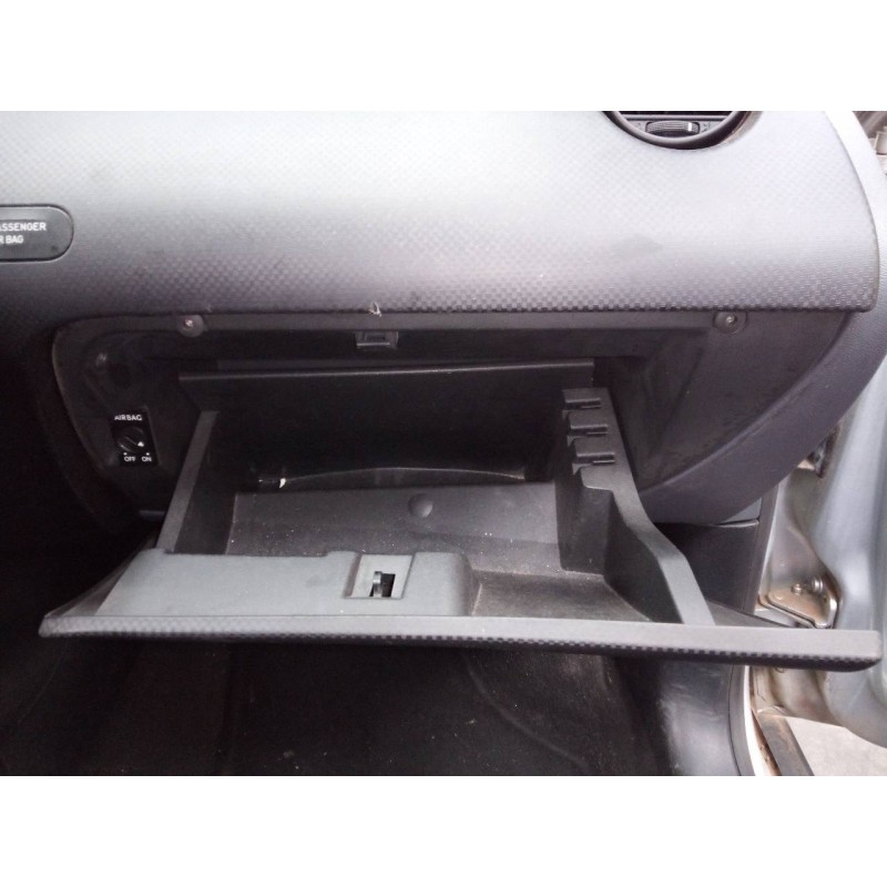 Recambio de guantera para seat altea (5p1) arena referencia OEM IAM   
