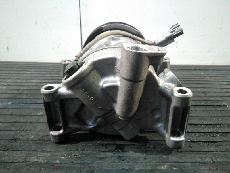 Recambio de compresor aire acondicionado para toyota yaris city referencia OEM IAM GE4472604202  P3-A1-27-1