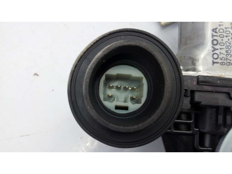 Recambio de elevalunas delantero derecho para toyota yaris city referencia OEM IAM 857100P100 973582101 E2-B4-18-1