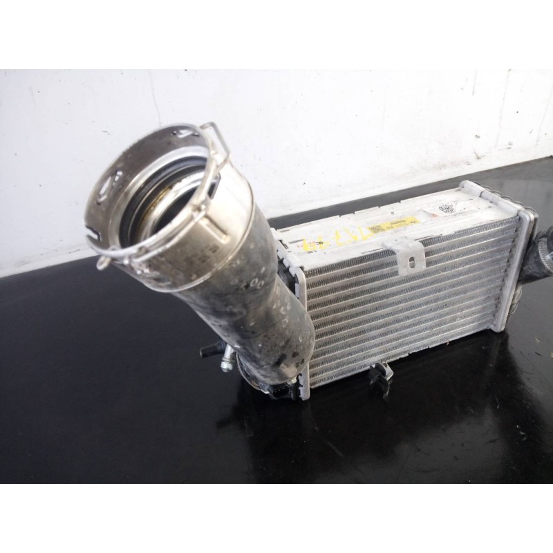 Recambio de intercooler para hyundai i20 klass referencia OEM IAM 2827007350  P2-B10-11