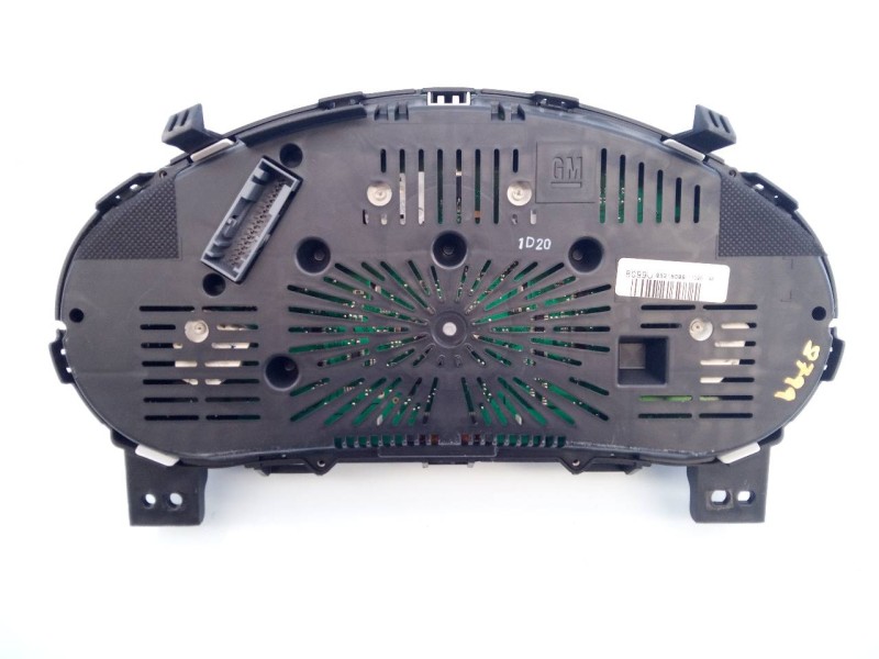 Recambio de cuadro instrumentos para chevrolet orlando lt+ referencia OEM IAM 688014257 95218099 E3-A5-14-2