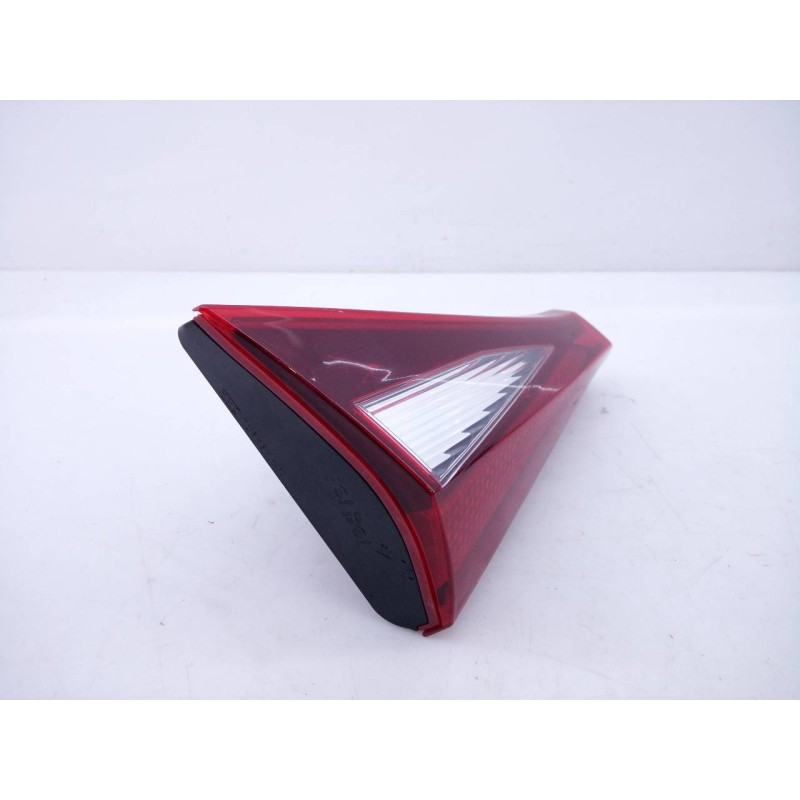 Recambio de piloto trasero izquierdo porton para hyundai i20 klass referencia OEM IAM 9240300000 02088599900010 E2-B5-38-1