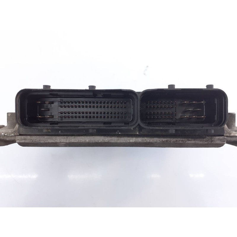 Recambio de centralita motor uce para chrysler voyager (rg) 2.5 crd executive referencia OEM IAM P04727664AC 0281010814 E3-B6-35