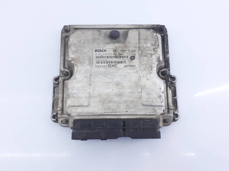 Recambio de centralita motor uce para chrysler voyager (rg) 2.5 crd executive referencia OEM IAM P04727664AC 0281010814 E3-B6-35
