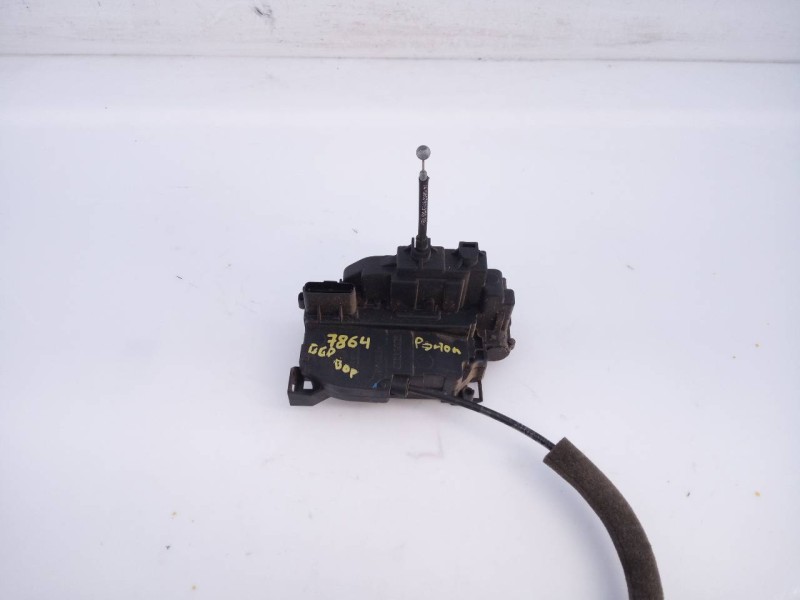 Recambio de cerradura maletero / porton para renault kangoo be bop referencia OEM IAM   E1-A1-44-1