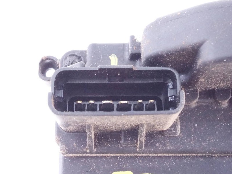 Recambio de cerradura maletero / porton para renault kangoo be bop referencia OEM IAM   E1-A1-44-1