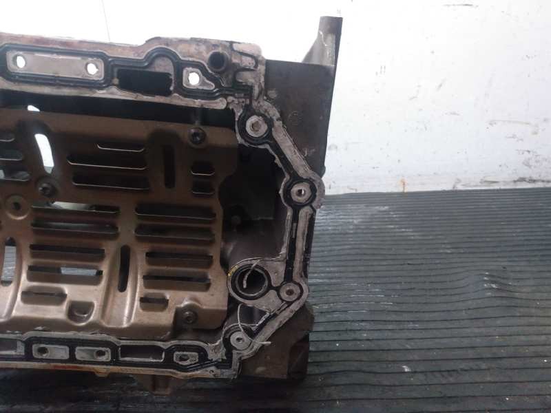 Recambio de sobrecarter para land rover discovery referencia OEM IAM 4H2Q6U0004FB  P1-B3-26