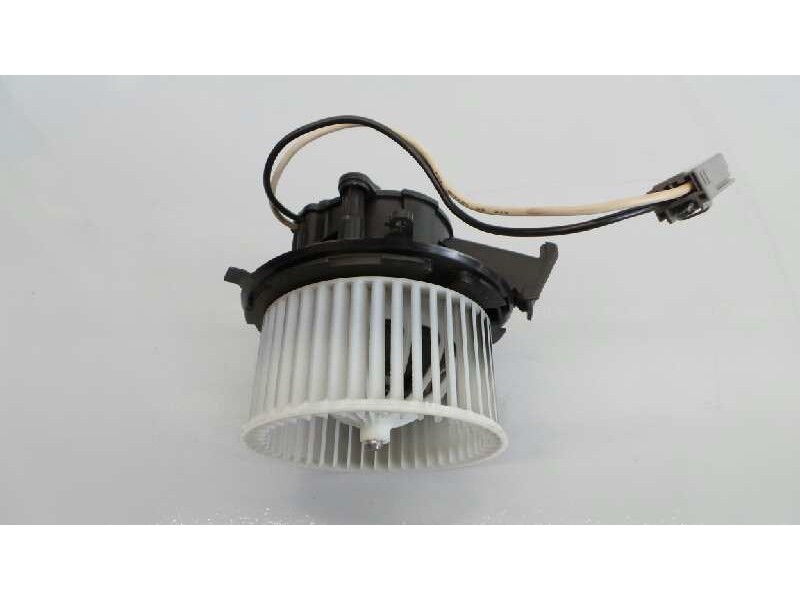 Recambio de ventilador calefaccion para opel astra j lim. enjoy referencia OEM IAM U71253002  E2-B6-24-4