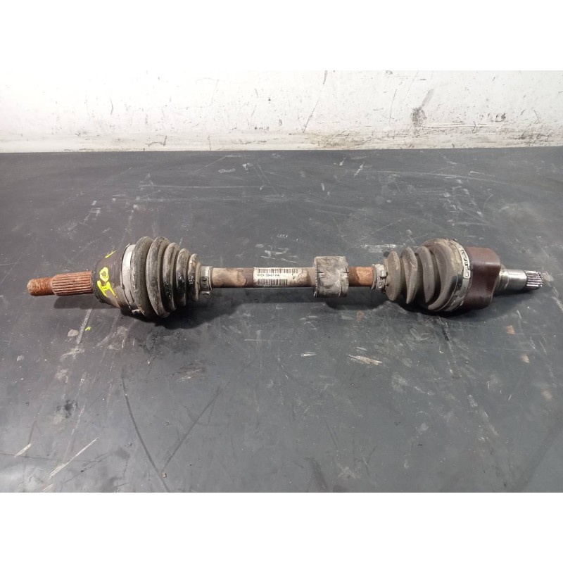 Recambio de transmision delantera izquierda para ford fiesta (cb1) trend referencia OEM IAM 8V513B437HA  P1-B6-16