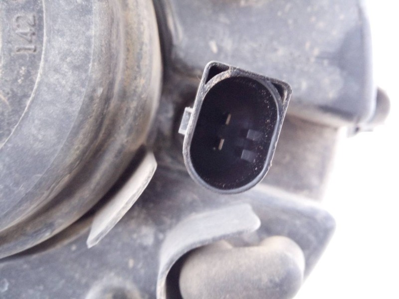 Recambio de faro derecho para jeep compass limited referencia OEM IAM 05303874AA 1A998321102AC E1-B5-47-1