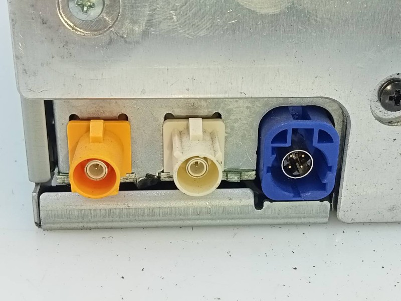 Recambio de modulo electronico para opel vivaro furgón m innovation referencia OEM IAM 9818777680  E3-A5-20-4