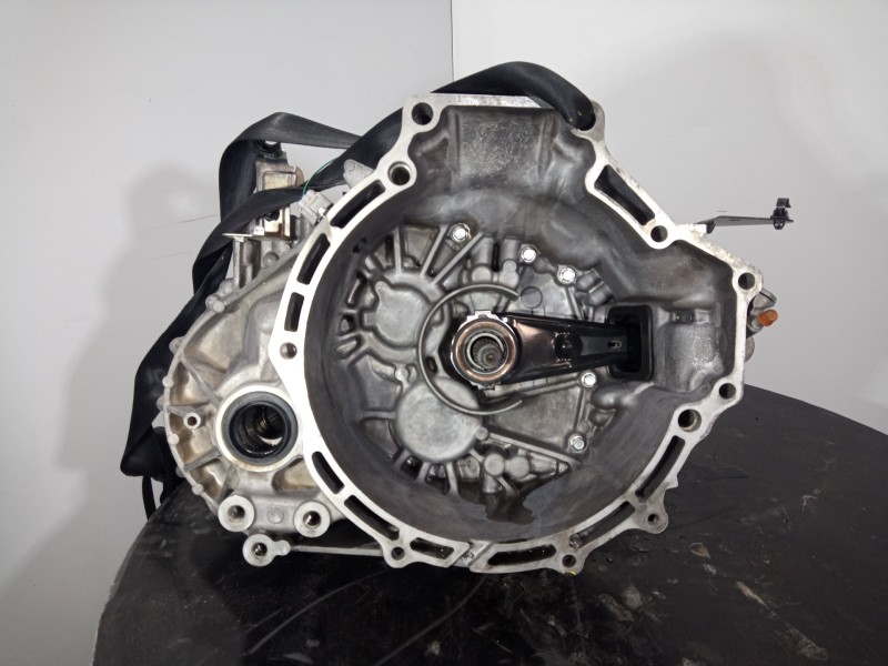 Recambio de caja cambios para mazda 5 berl. (cr) 2.0 crtd active (81kw) referencia OEM IAM A8212858  M1-A3-118