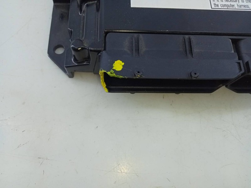 Recambio de centralita motor uce para mazda 5 berl. (cr) 2.0 crtd active (81kw) referencia OEM IAM 2758007952 K4238 E3-B5-24-3