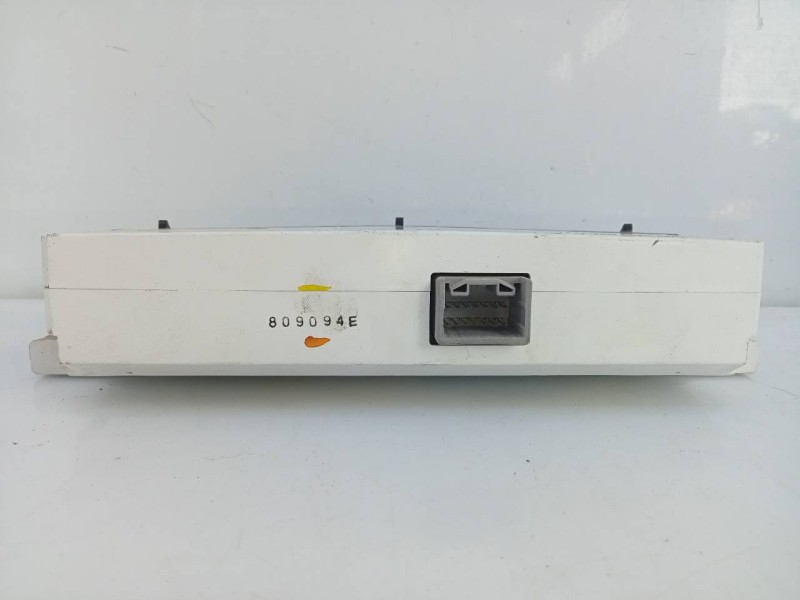 Recambio de pantalla multifuncion para toyota hilux (kun) referencia OEM IAM 832900K010  E3-B2-18-3